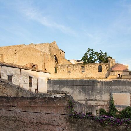 Lo Spasimo Dentro Casa Palermo Exterior foto